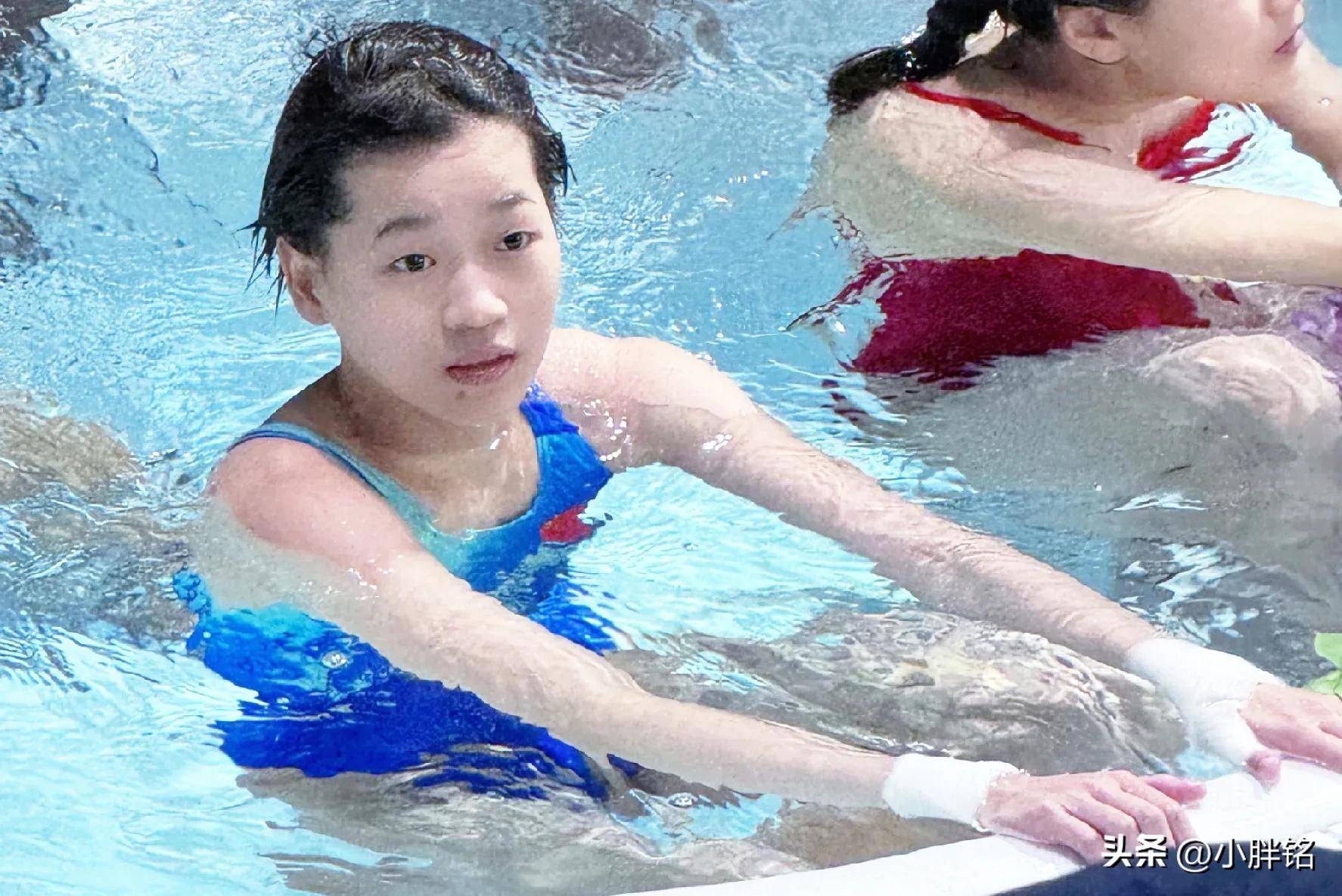 加拿大选手勇夺跳水冠军，表现惊艳