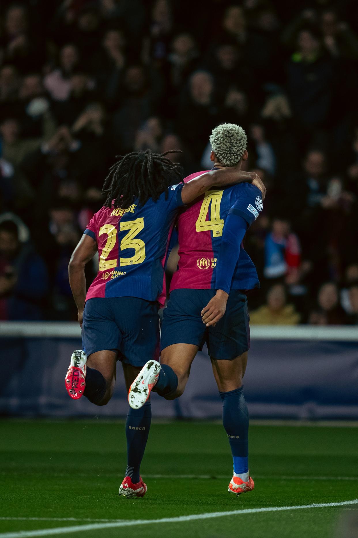 包含巴塞罗那再次遭遇平局,欧冠希望渺茫的词条 包含巴塞罗那再次遭遇平局,欧冠希望渺茫的词条