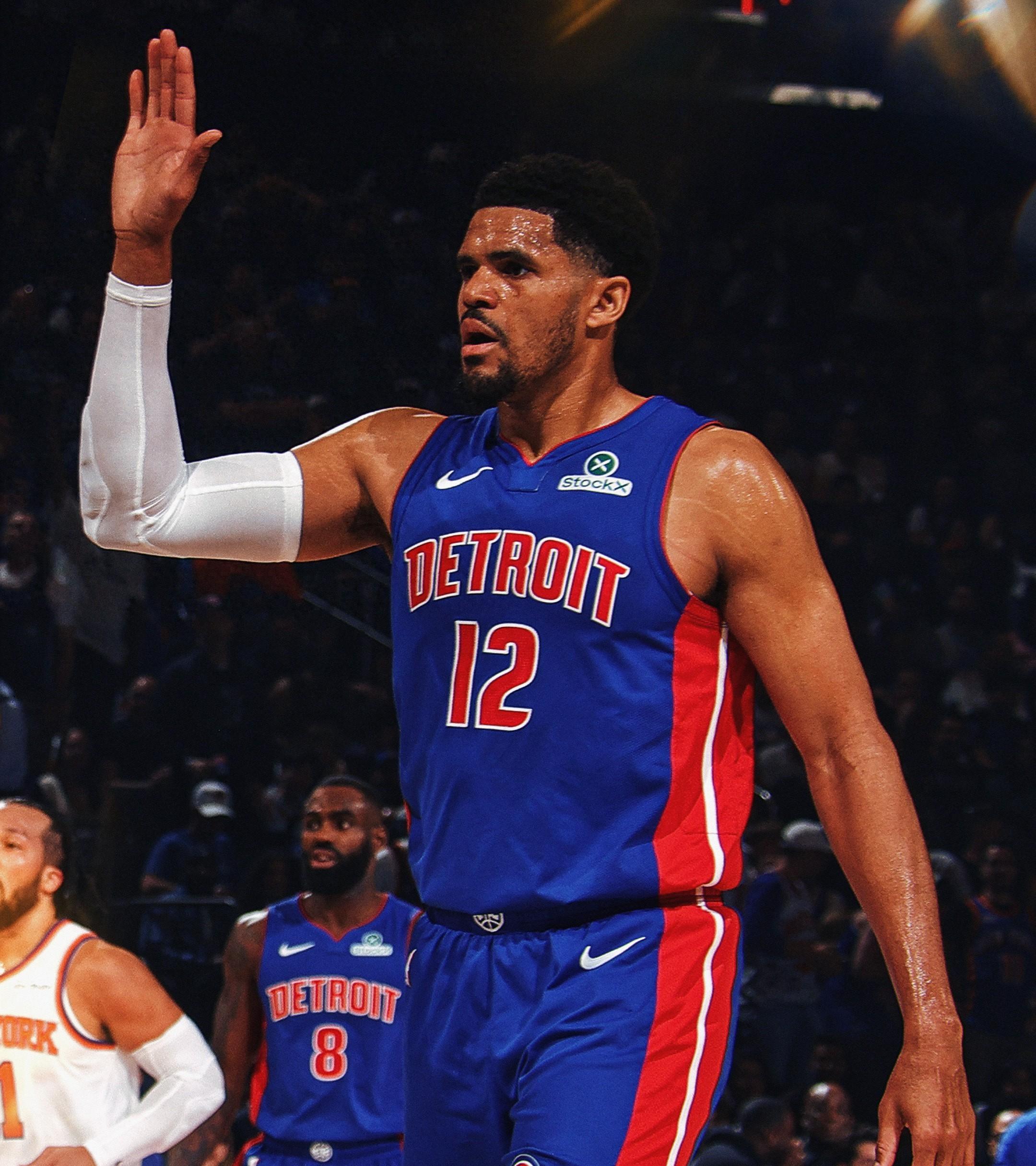 九游体育官网-尼克斯主场战胜活塞，破连败