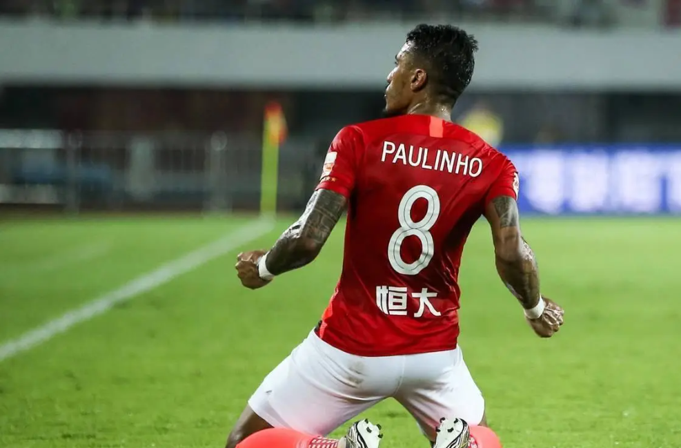 本土球员崭露头角,为球队注入新的活力的简单介绍 本土球员崭露头角,为球队注入新的活力的简单介绍